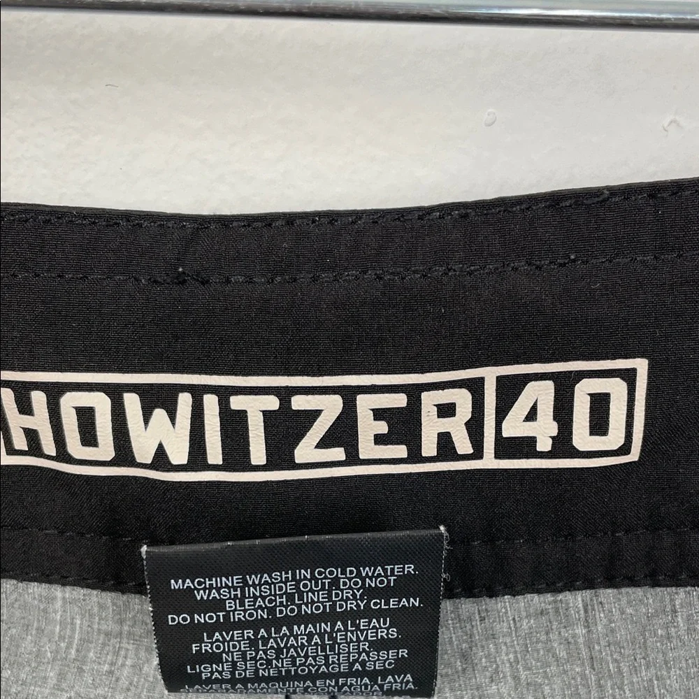 Howitzer Men's 40 Black Camo Drawstring Resort Vacation Logo Swim Board Shorts